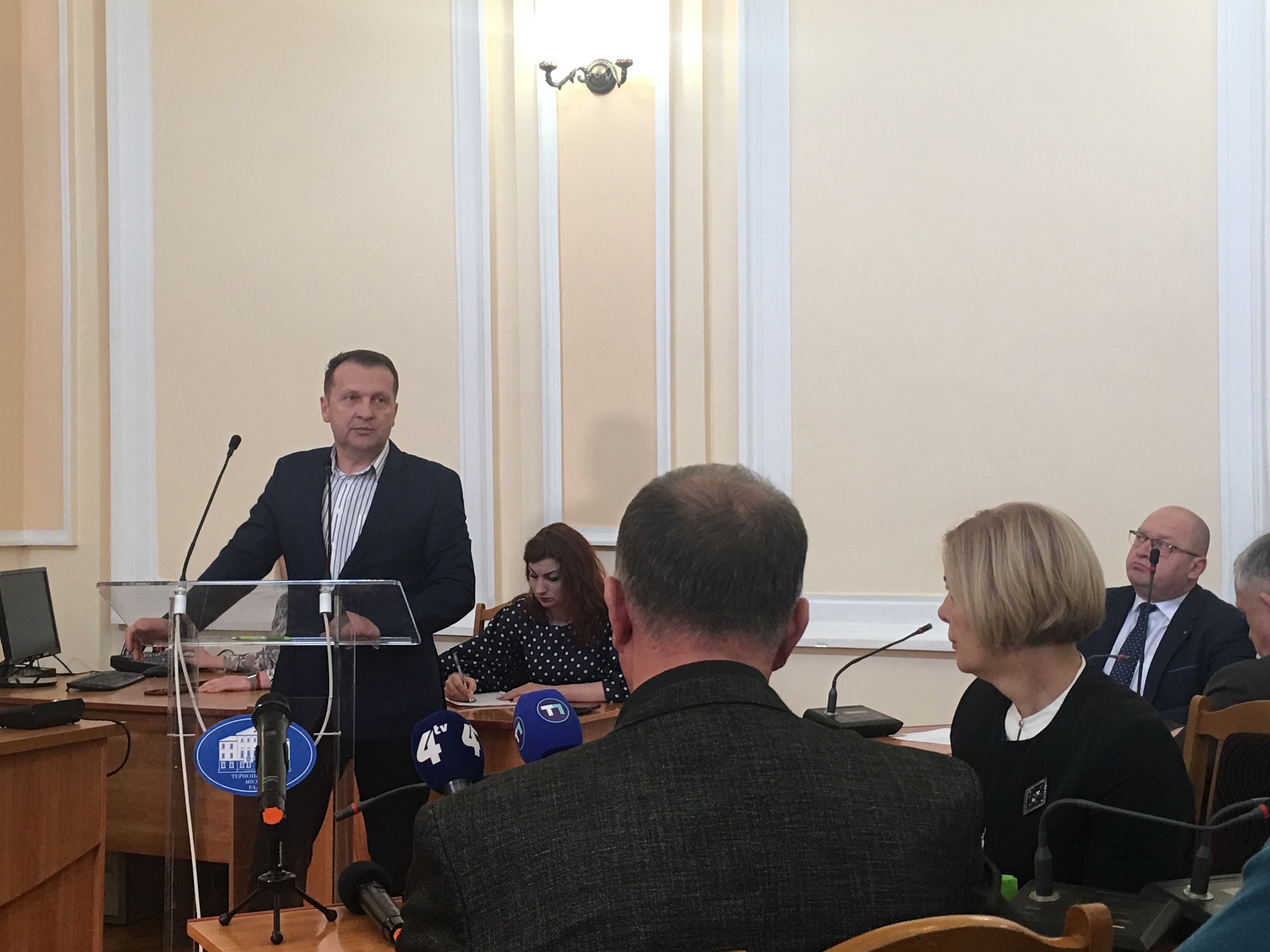 коронавірус нарада